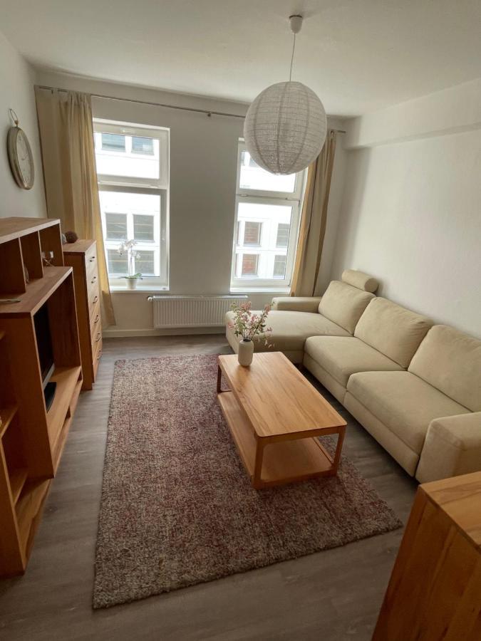 Ruhige Ferienwohnung รอสต็อค ภายนอก รูปภาพ